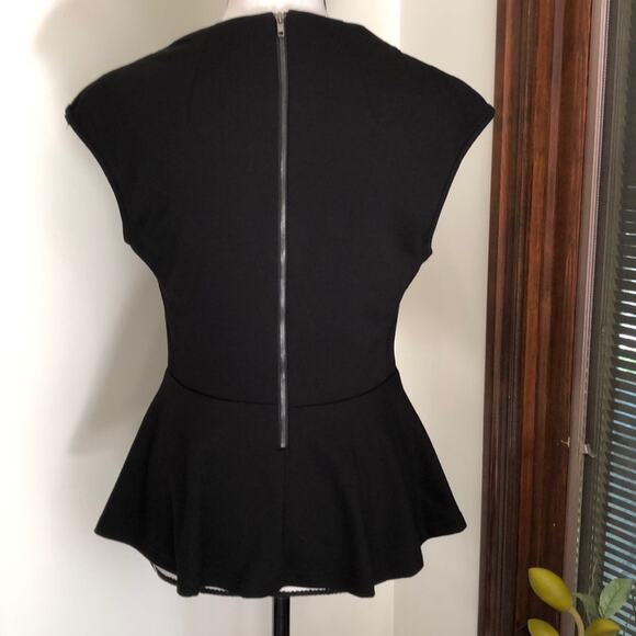 Cable and Gauge | Peplum Short Sleeve Top Size S - Picture 4 of 8